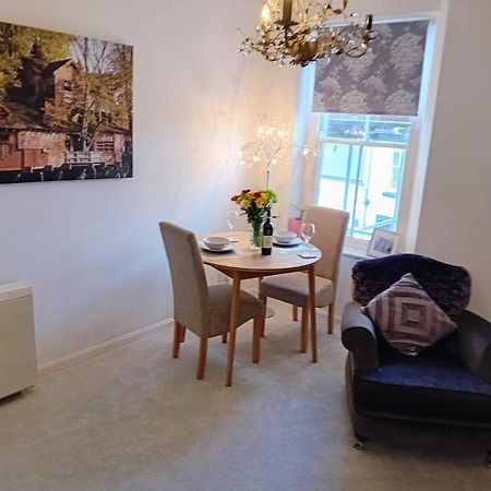 Alnwick Town Centre Apartment Esterno foto